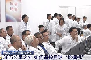 76人队记：哈登在卢赛后接受采访之前就离开了球队更衣室